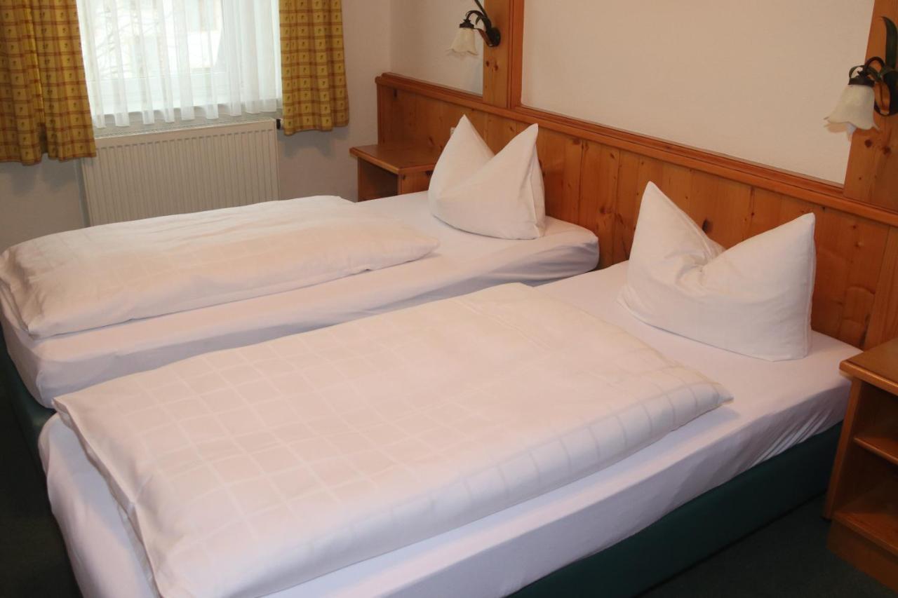 Landhotel Gasthof Huber Merching Exterior foto